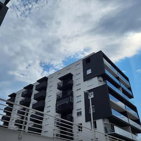 Sky View * Zara